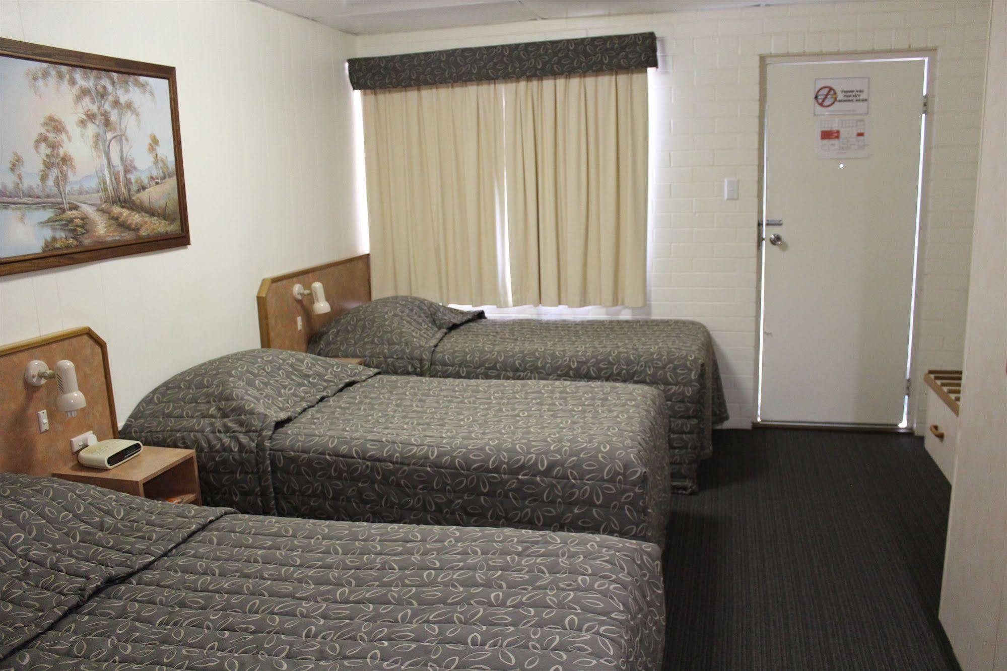 Peppercorn Motel Clermont Eksteriør bilde